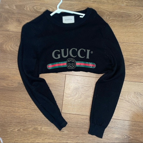 Sweaters - Cropped Gucci sweater